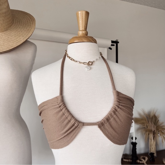 MULTI-WEAR TAN RIBBED TOP - Picture 6 of 6